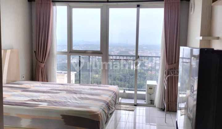 Jual apartemen studio Casa De Parco bagus furnished 