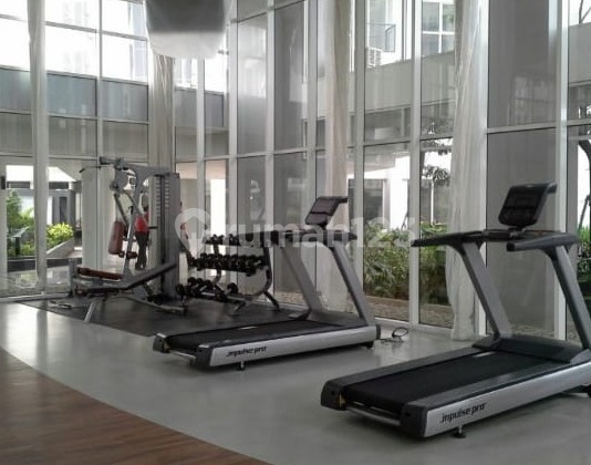 Jual apartemen studio Casa De Parco bagus furnished 