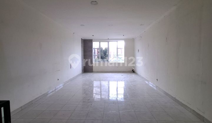 2-Storey Shophouse on Main Boulevard with Extensive Parking Area in Grand Wisata 2