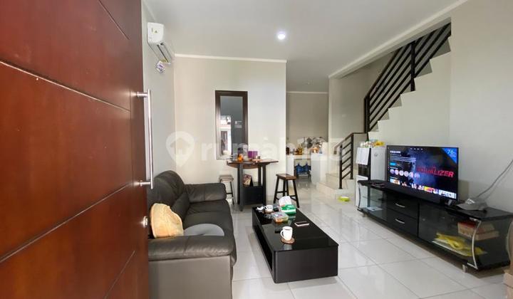 Two-story house, Burgundy cluster, Summarecon Bekasi. 2