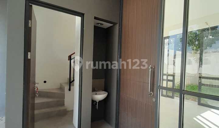 Grand Wisata 2-story new shophouse 2