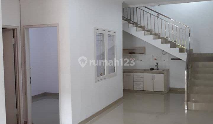 RUMAH SEMIFURNISH SEBERANG SEKOLAH 2