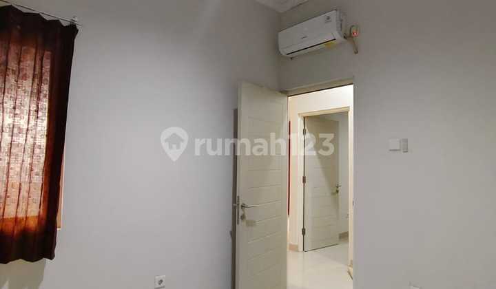 Disewakan 2 Kamar Tidur Dengan Ac Hordeng Dan Tv 2