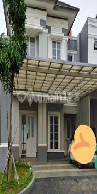 Disewakan Rumah Dekat Kolam Renang Dalam Cluster