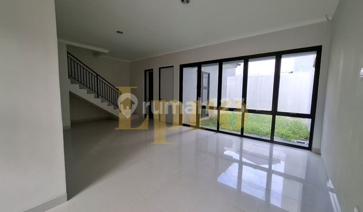 Dijual Rumah Kondisi Baru Dekat Exit Tol Grand Wisata 2