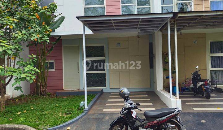 Rumah hadap taman murah 3 kamar 2 lantai di grand wisata 2