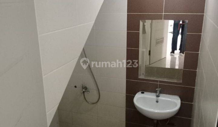 Disewakan Rumah  3 kamar, 2 lantai di grand wisata. Bekasi 2