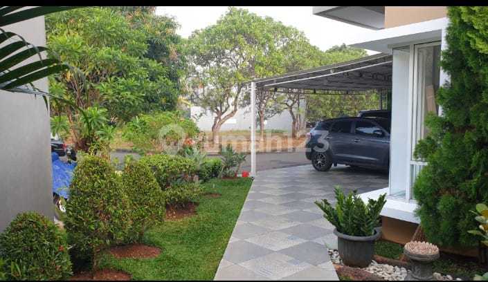 Dijual rumah Mewah lt 382 m2 Grand Wisata 2
