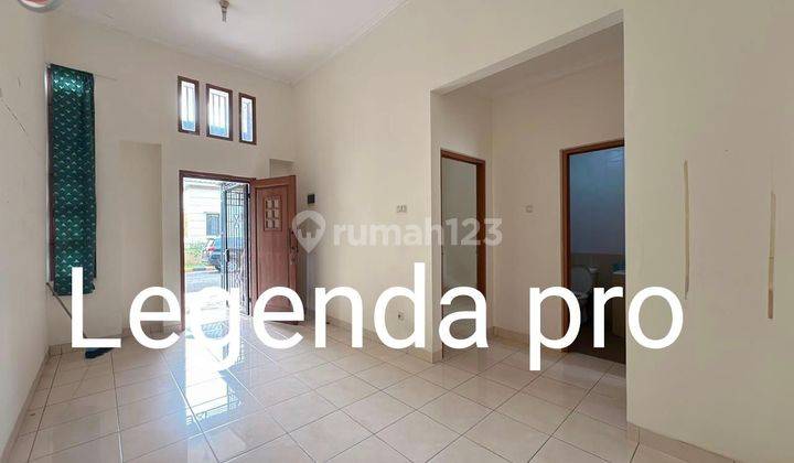 Disewakan Rumah  2 Kamar Di Grand Wisata 2