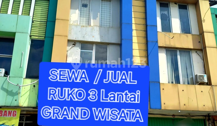 Good 3-Story Shop House at an Affordable Price in Grand Wisata