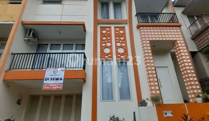 Rumah Bagus Harga Murah Grand Wisata 1