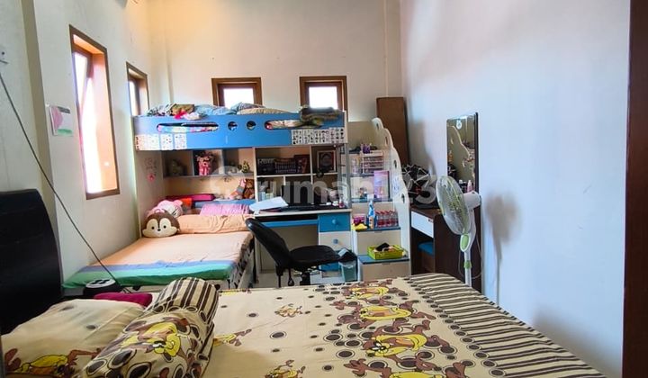 Rumah Tingkat 3 Mentereng 5 Kamar di  Cluster Elit Kota Cirebon 2