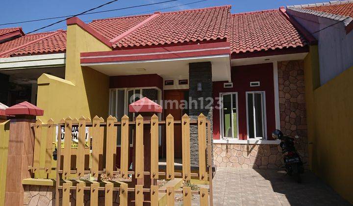 Dijual Rumah Minimalis Modern Strategis Lt. 115m2 di Garuda Tuparev Kota Cirebon 2