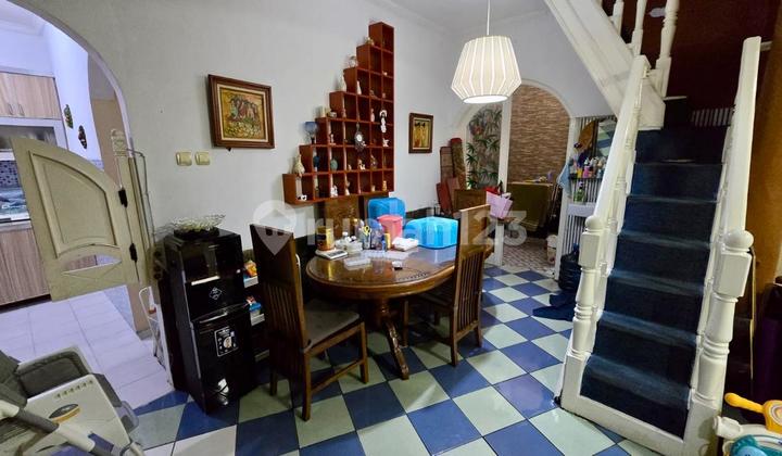 HOT LISTING! Rumah Rapih dengan ROW Jalan Lebar di Pamulang