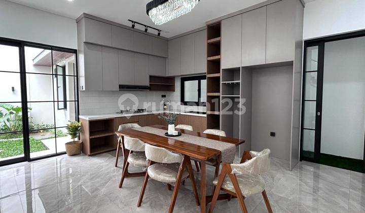 Papillo Taman Chrysant | Rumah 2 Lantai Modern Kontemporer – BSD