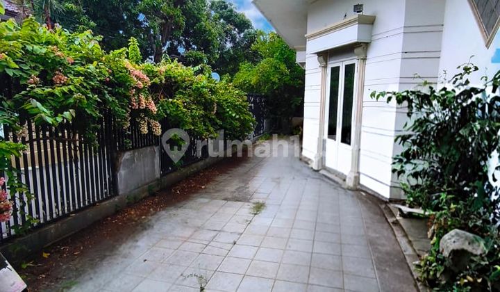 Rumah Besar Siap Huni Tanah 640m² di Pembangunan, Kota Cirebon Rumah Besar Siap Huni Tanah 640m² di Pembangunan, Kota Cirebon