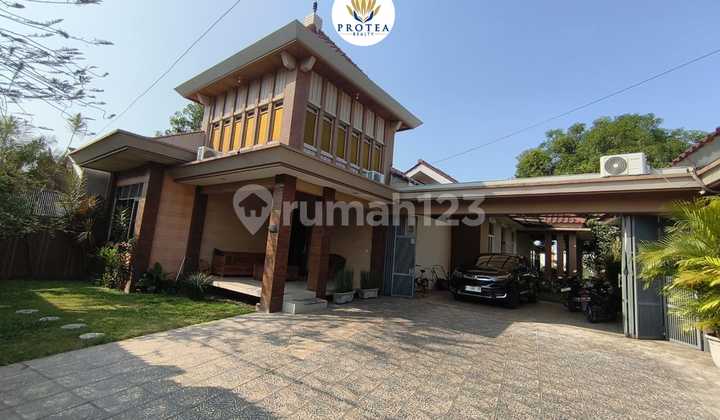 JUAL RUMAH MEWAH FULLY FURNISHED DI TENGAH KOTA CIREBON Tanah 1.140 m²  1