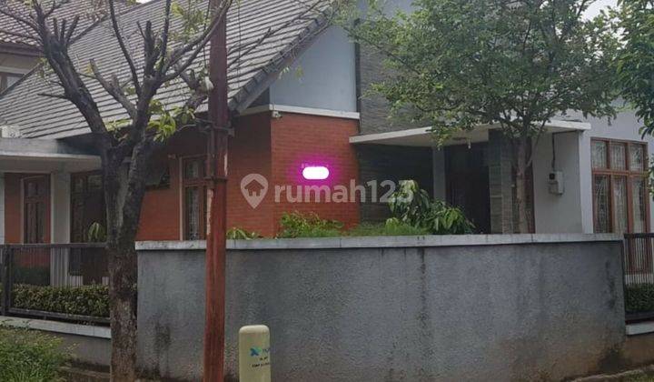 Rumah Hook Terawat Tanah 354 di Kemang Pratama Bekasi 1