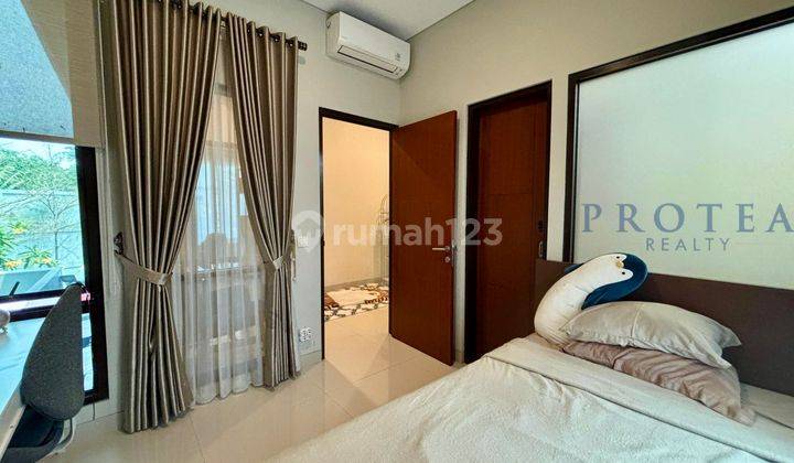 Rumah 2 Lantai Bagus Furnished SHM di Jatiwarna, Bekasi 2