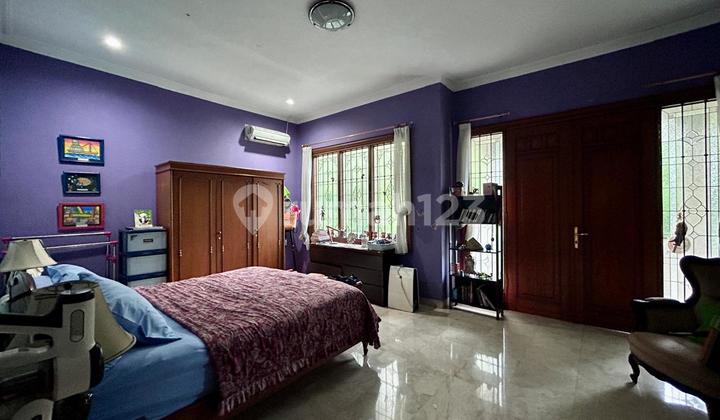 Townhouse 2 Lantai dengan Tanah Luas 476m² Selangkah ke Stasiun  2