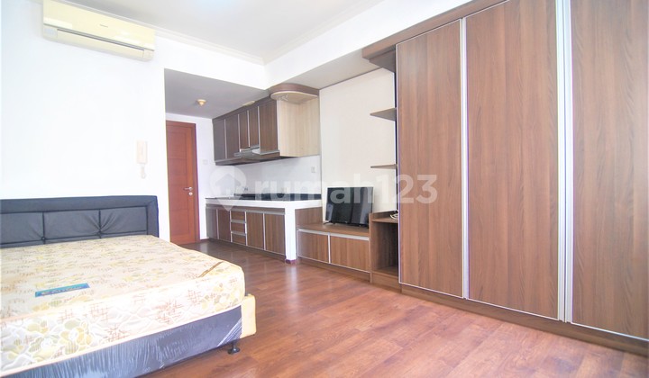 Apartemen Royal Mediterania Garden  2