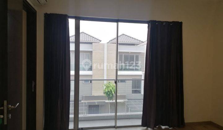 Unit Langka Rumah Golf Island Pik Semi Furnished 2