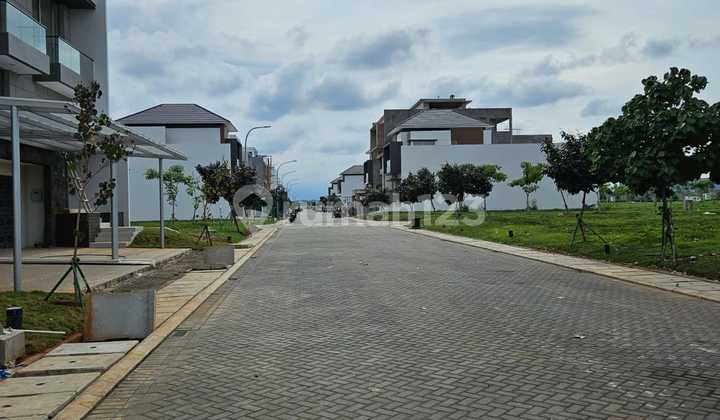 Hadap Selatan Kavling Pbv Pik2 Uk 12X30