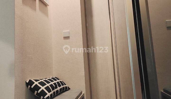 Apartement AKR Galery west 1 BR Furnished Bagus 2