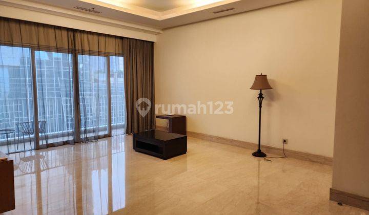 Apartement The Capital Residence 3 BR Furnished Bagus 2