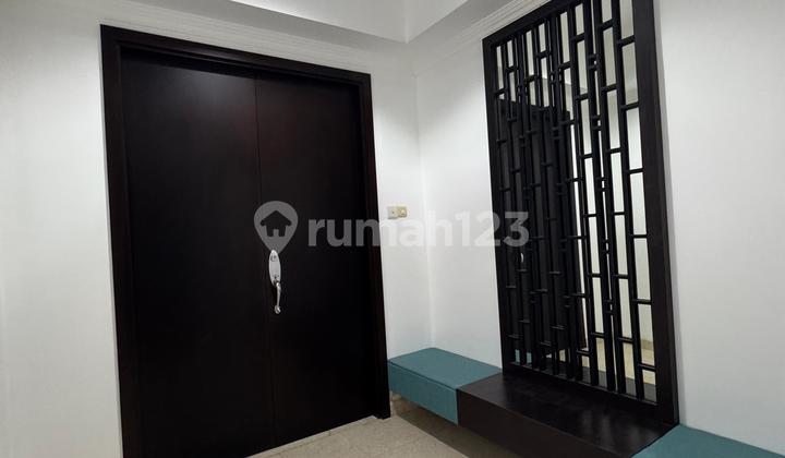 Apartment Sudriman Mansion 3+1 BR, 2+1 BA, Furnished, Bagus 2