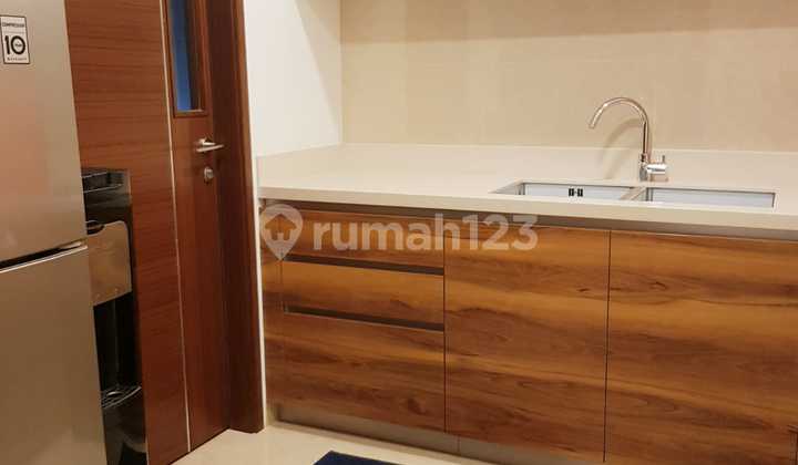 Marigold Nava Park BSD Apartment, 2+1 Bedrooms, 2+1 Bathrooms, Furnished, Good Condition 2