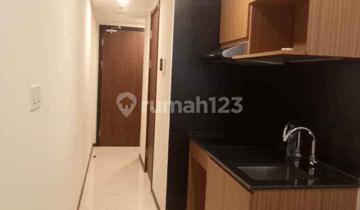Apartemen Branz Kuningan, Tipe Studio, Bagus, Semi Furnished