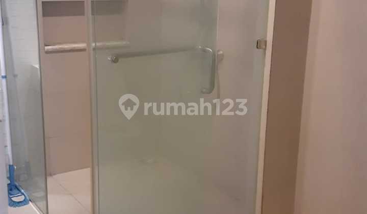 Apartment Residence 8 Apartment 1 BR Bagus Furnished 2