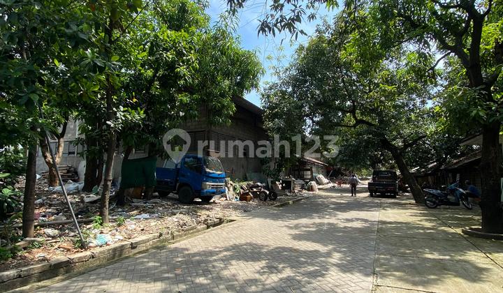 FOR RENT: STRATEGIC WAREHOUSE!! Main Road Access, West Jakarta-Central Jakarta Border, City Center