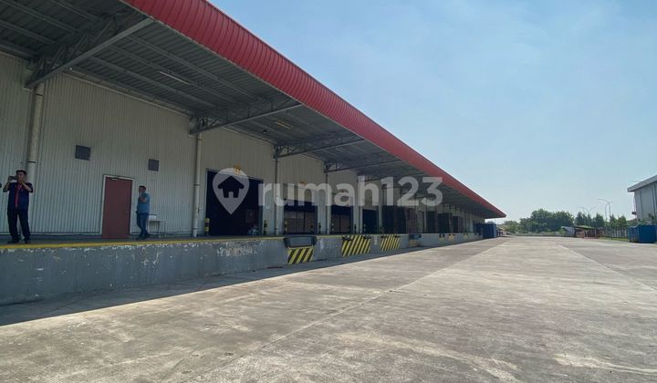 DISEWAKAN GUDANG DALAM KAWASAN INDUSTRI!! Loading Dock, Sangat Dekat Pintu Tol, Kantong Parkir Memadai