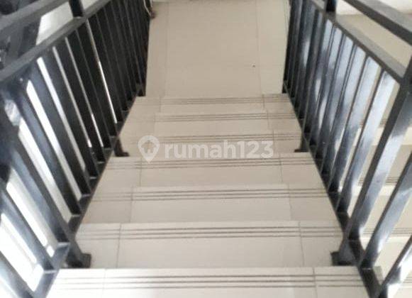 Ruko di Jl. Jombang Raya, Tangerang Selatan 260 m Bagus HGB 3