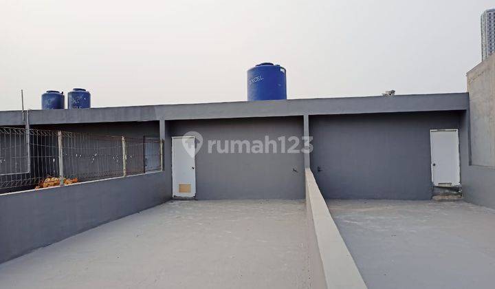 Ruko di Jl. Jombang Raya, Tangerang Selatan 520 m Sudah Renovasi HGB 5