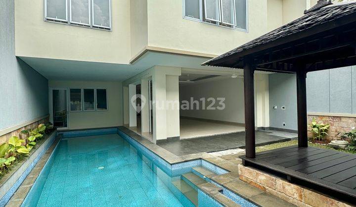 Rumah Minimalis 2 Lantai SHM di Townhouse Pejaten Ajh05052  1