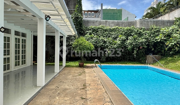 Stand Alone House 1 Storey with Large Garden and Pool AJH04172 Stand Alone House 1 Storey with Large Garden and Pool AJH04172