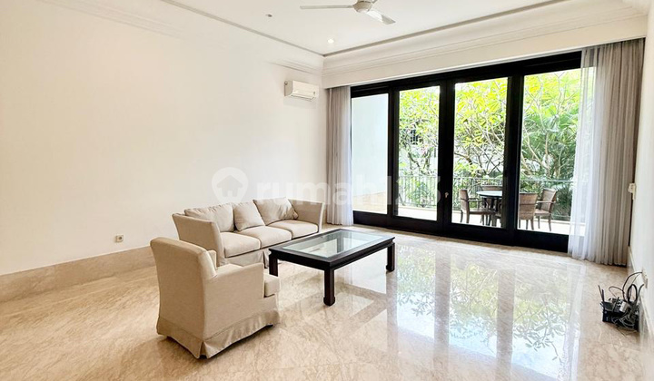 4 Bedroom Apartment in Cilandak Ajh02174 1