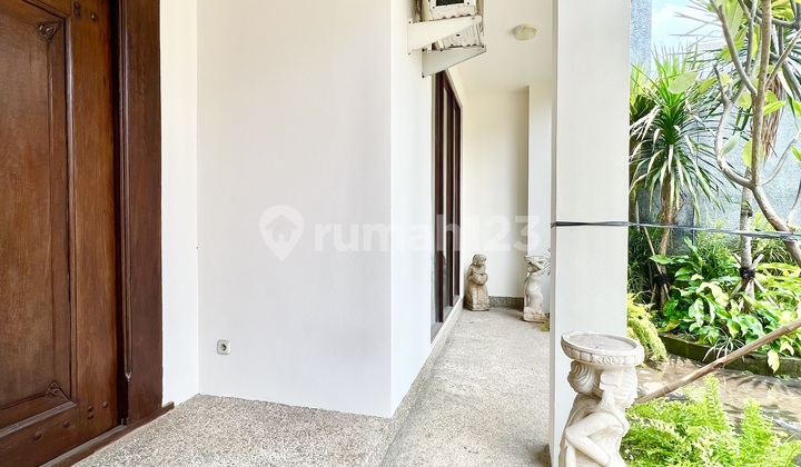 Stand Alone House 4 Bedrooms With Private Pool In Kemang Ajh04038 2