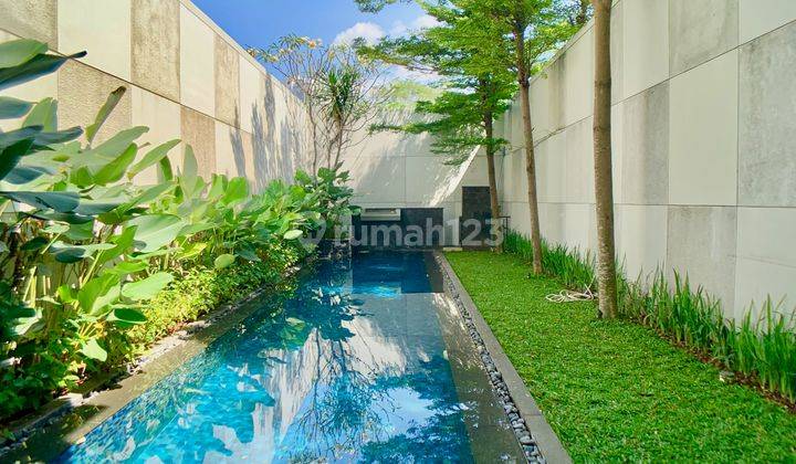 House Modern Tropical 4 Bedrooms In Compound Cilandak Ajh02076 1