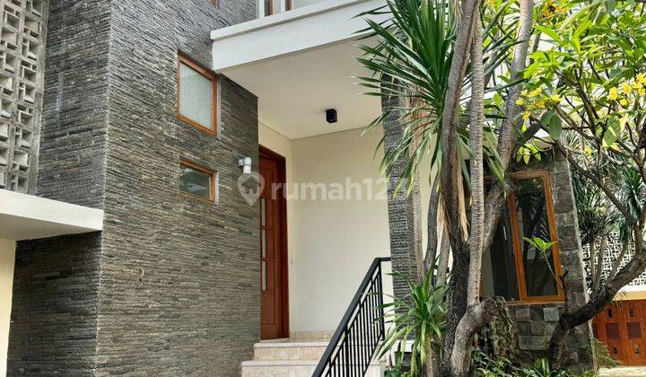 Bright House 4 Bedrooms In Kemang Compound Ajh04117 1