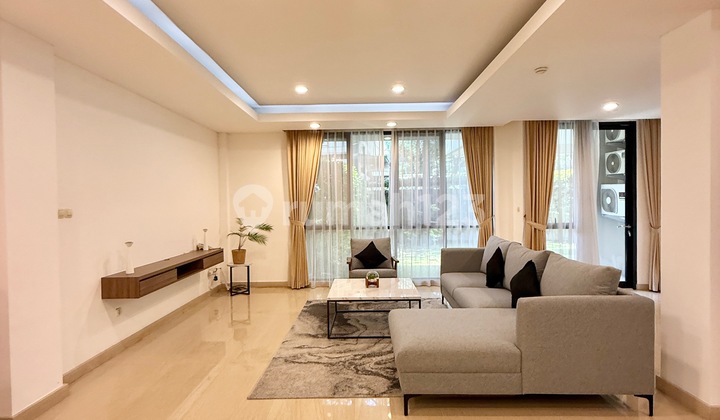 3 bedroom executive paradise unit AJH00010