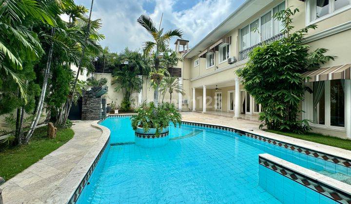 Classic House 5 Bedrooms In A Quiet Are Pondok Indah Ajh06115 1