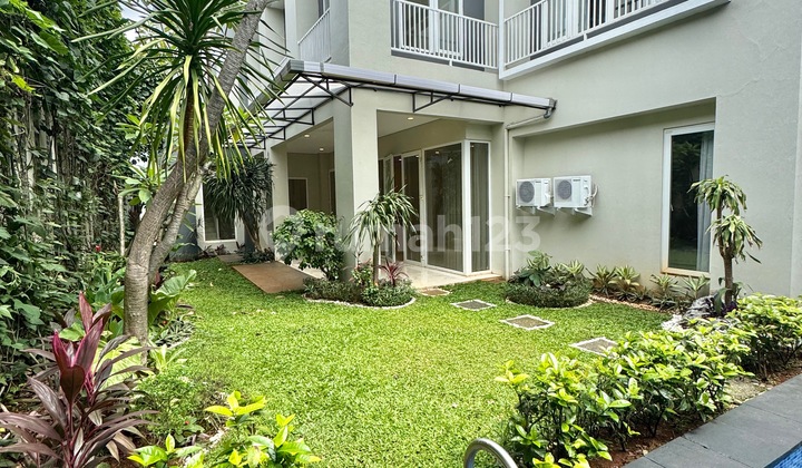 Rumah Cerah 4 Kamar Tidur di Komplek Kemang AJH04130