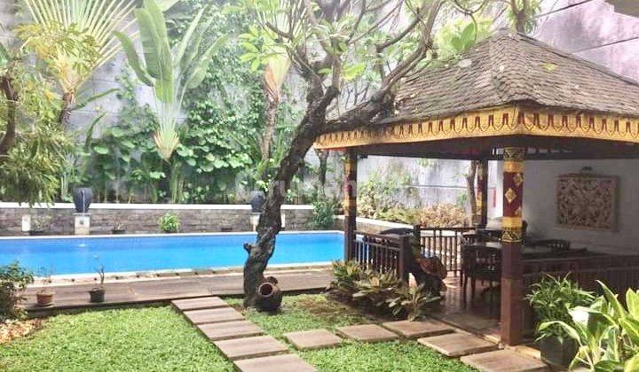 Rumah Minimalis 5 Kamar Tidur di Menteng Area Corio 2