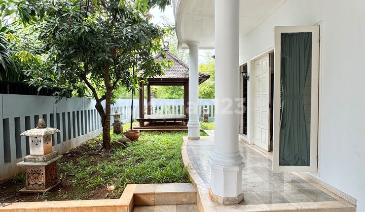 Minimalist house 4 bedrooms near PIM 2 AJH06281