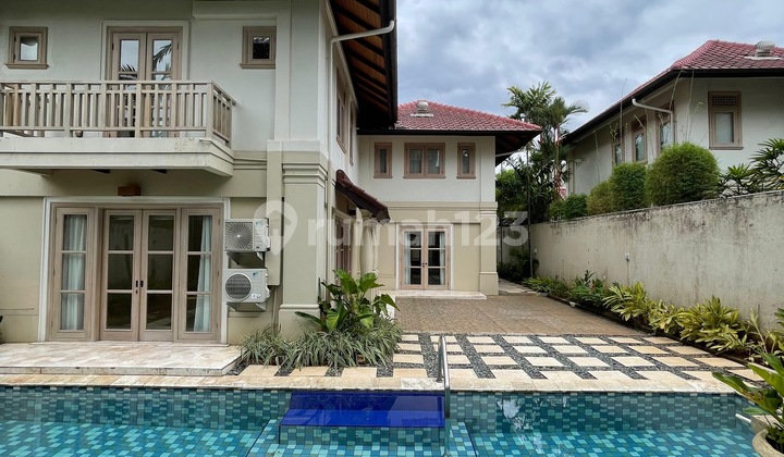 Cozy house with pool & garden in Kemang compound, ready to occupy. 2