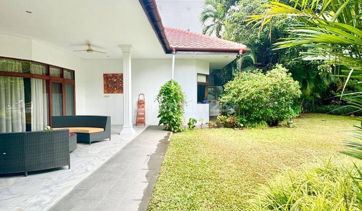 Fully Furnished House 4 BR In A Quiet Compound Pejaten Ajh05049 1